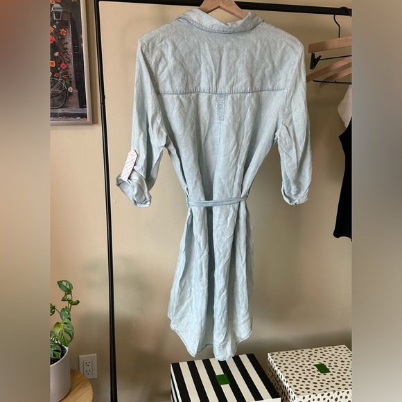 Kenneth Cole Reaction Tencel Polka Dot Light Wash Chambray Shirt Dress Size 12 - Picture 2 of 8